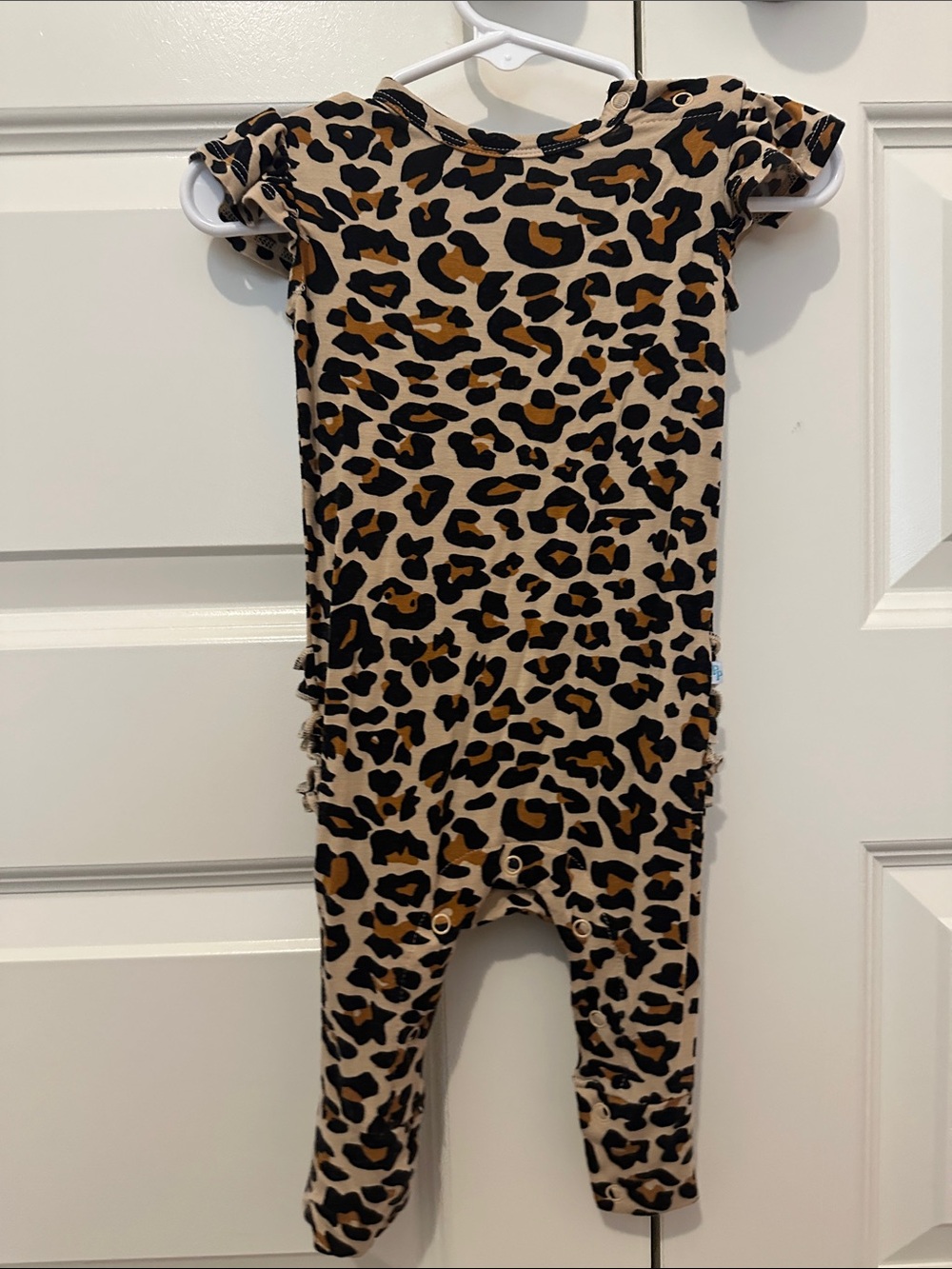 Posh Peanut Leopard Ruffle Romper - Tan & Black 3-6 month